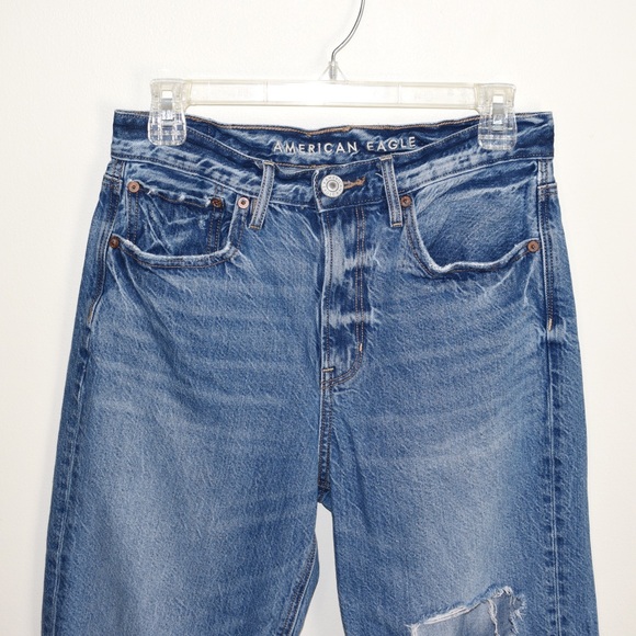 American Eagle 90s Boyfriend Distressed Jeans - Picture 3 of 8